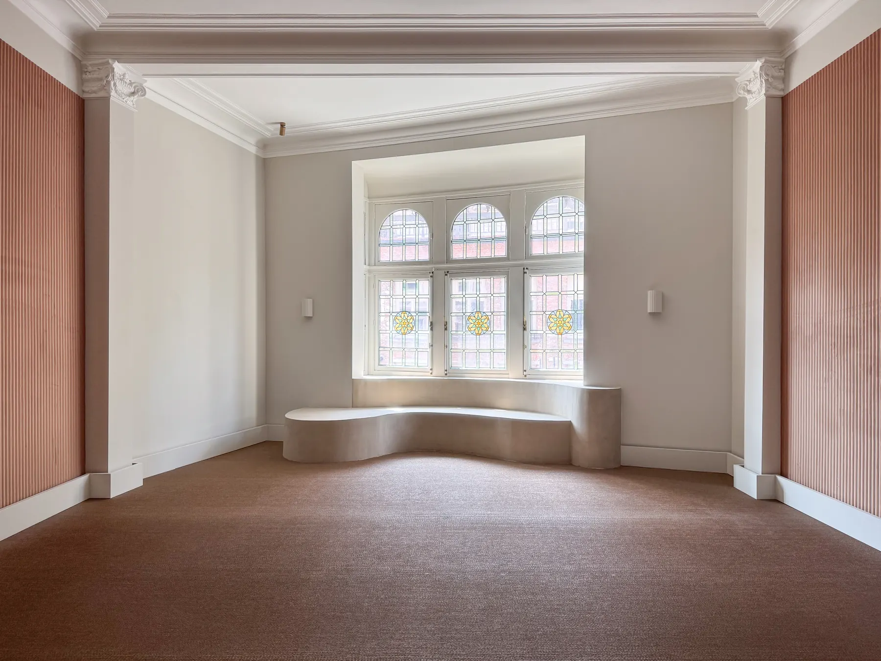 Salon met concertvleugel in het pianobelevingscentrum